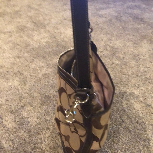 COACH Park Signature Bag - Picture 4 of 8